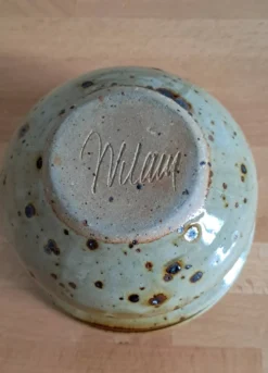 Petit pot en grès pyrité