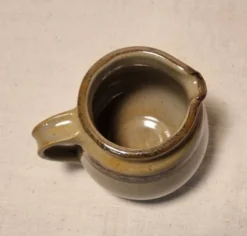 Petit pot à lait