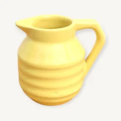 Petit pot à lait jaune Onnaing vers 1930