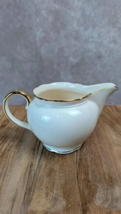 Petit pot à lait Villeroy & Boch liseré doré – vintage
