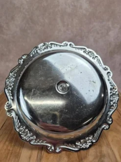Petit présentoir rond vintage en métal chromé – style rocaille