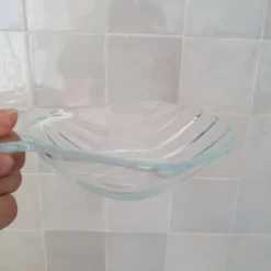 8 petits plats ramequins en forme de Coquillage en verre transparent