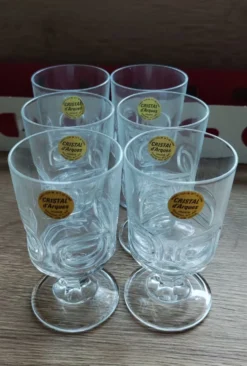 6 petits verres en cristal trempé d'environ 10 cl