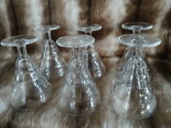 6 petits verres à pieds vintages Duralex