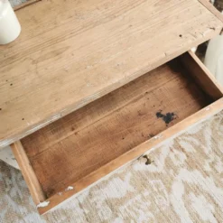 Petit établi, meuble de métier ancien
