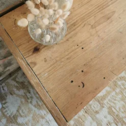 Petit établi, meuble de métier ancien