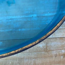 Pichet ancien en verre et plateau