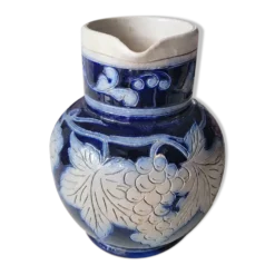 Pichet ancien Reinhold Merkelbach Grenzhausen – Grès bleu cobalt – Décor ra