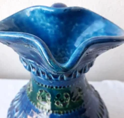 Pichet bleu en céramique Aldo Londi