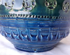 Pichet bleu en céramique Aldo Londi