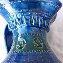 Pichet bleu en céramique Aldo Londi