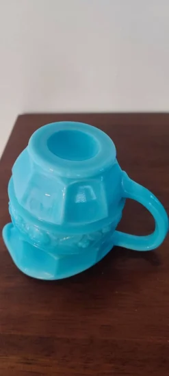 Pichet , crémier en opaline vintage