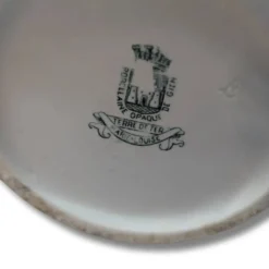 Pichet à eau en porcelaine opaque de Gien :Terre de Fer Marie-Louise