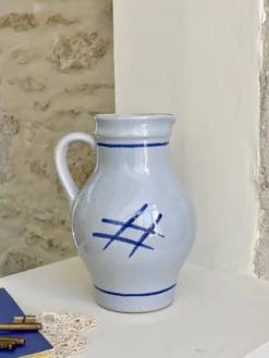 Pichet en céramique
