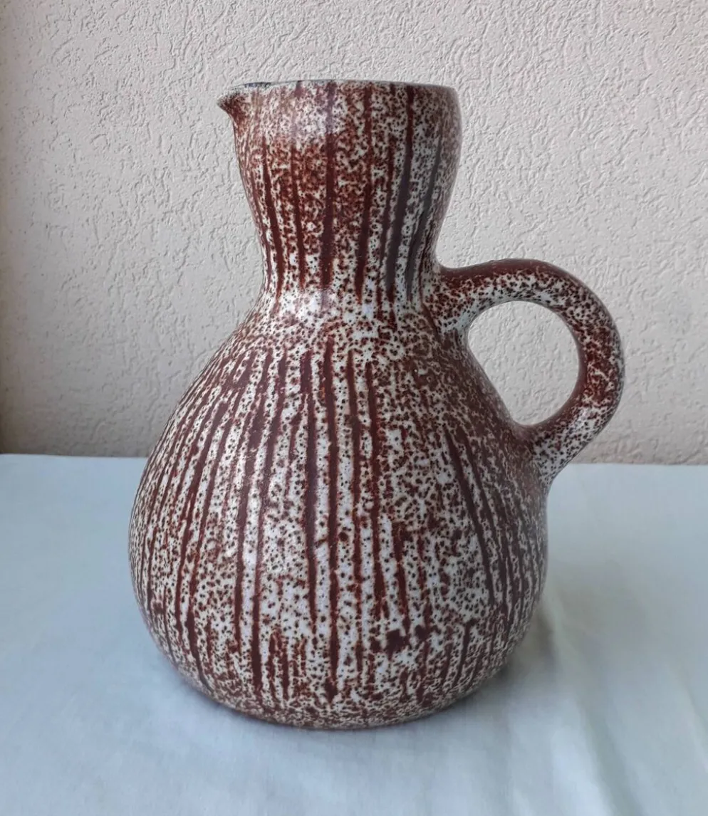 Pichet en céramique Accolay
