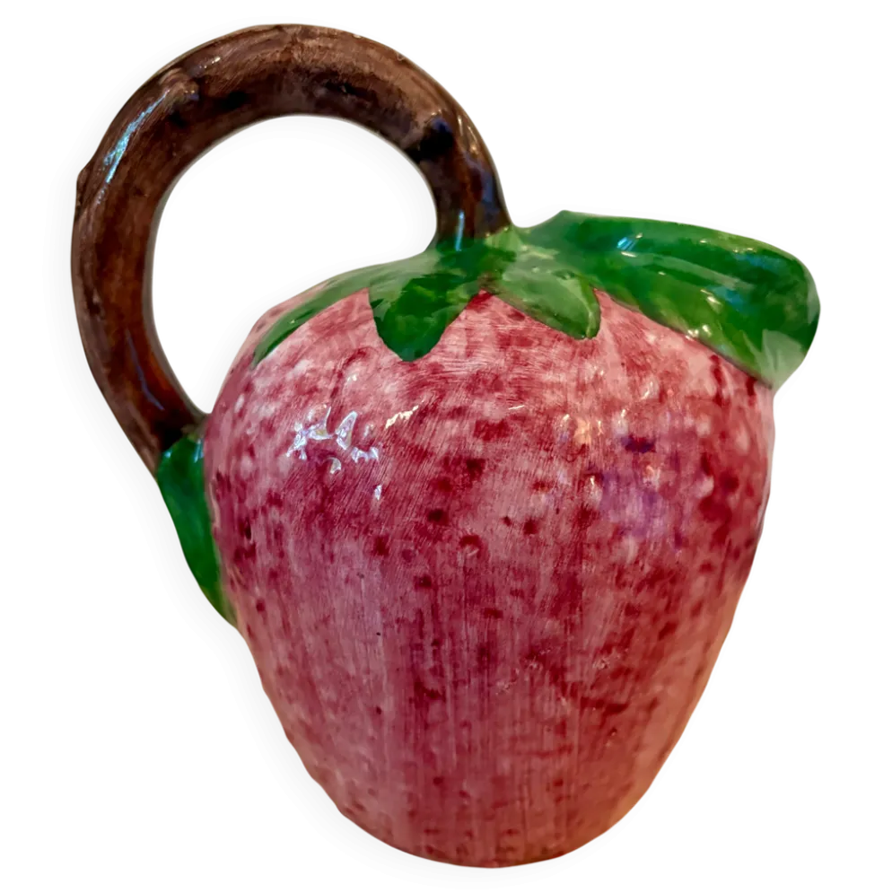 Pichet en céramique en forme de fraise