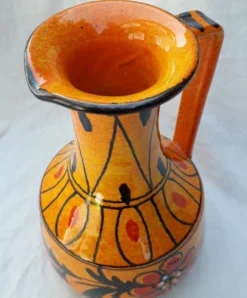 Pichet en céramique orange