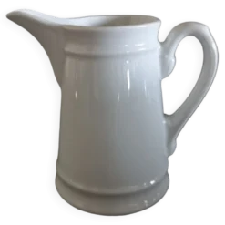 Pichet en porcelaine - Début 20ème