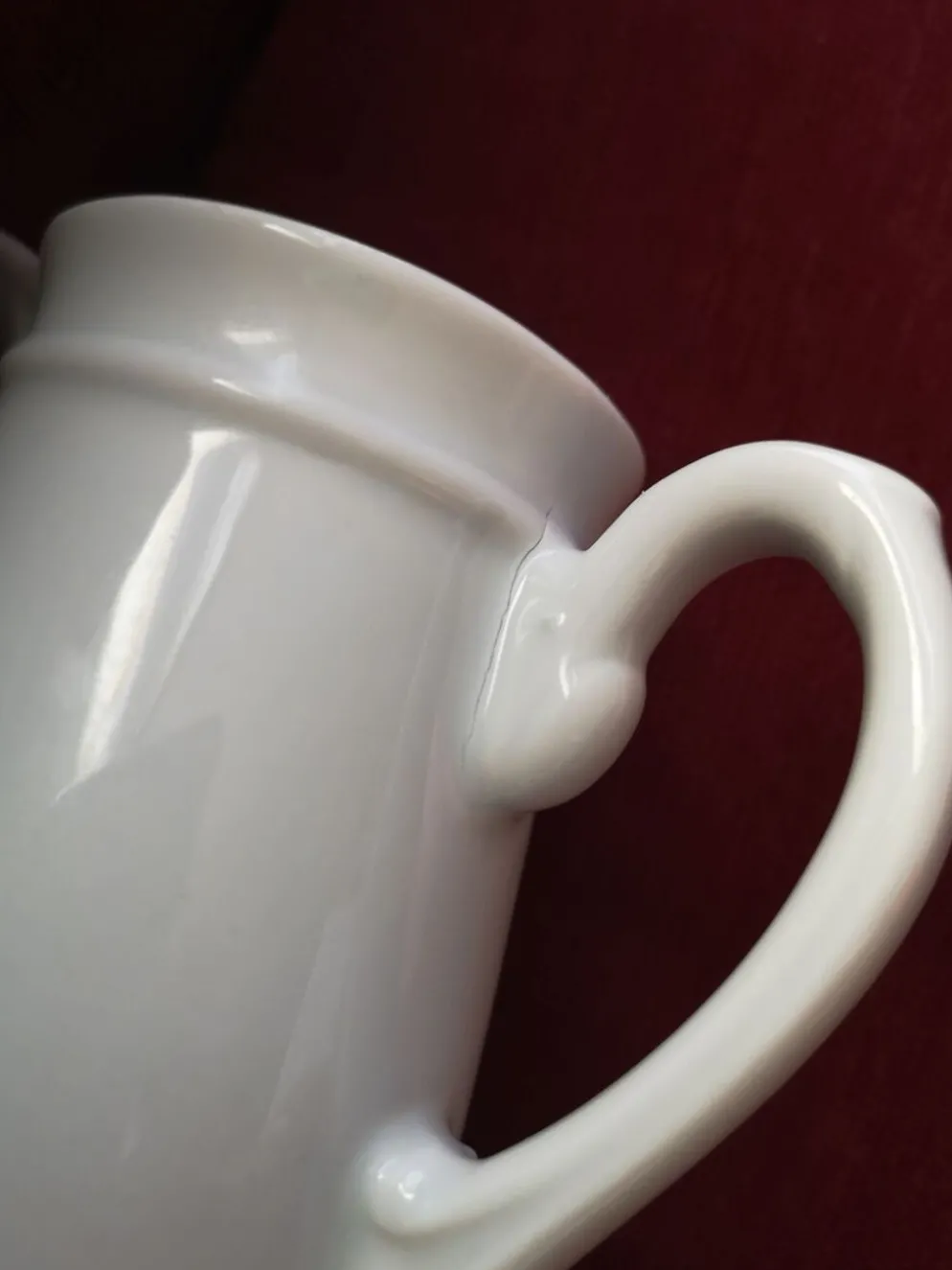 Pichet en porcelaine - Début 20ème
