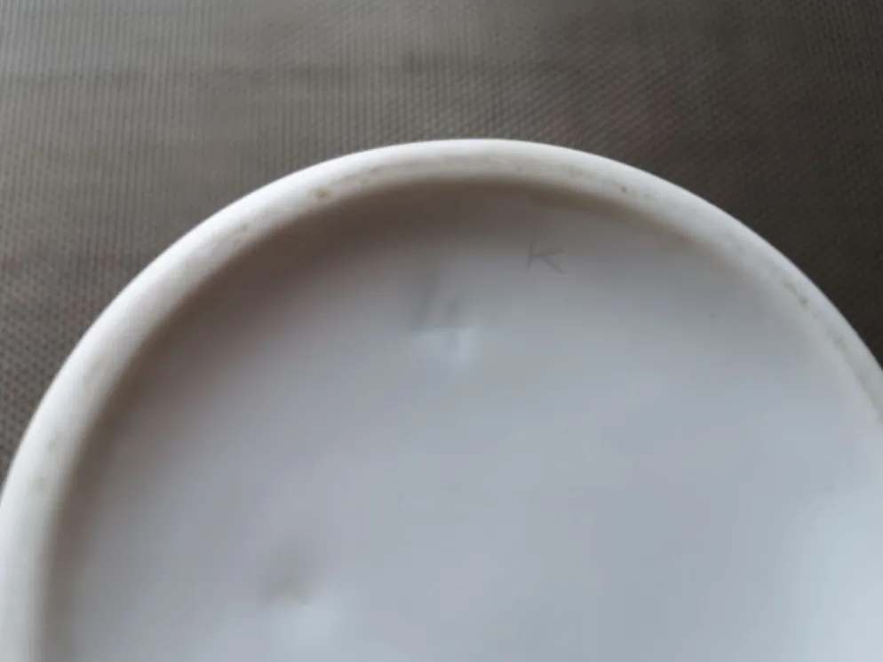 Pichet en porcelaine - Début 20ème
