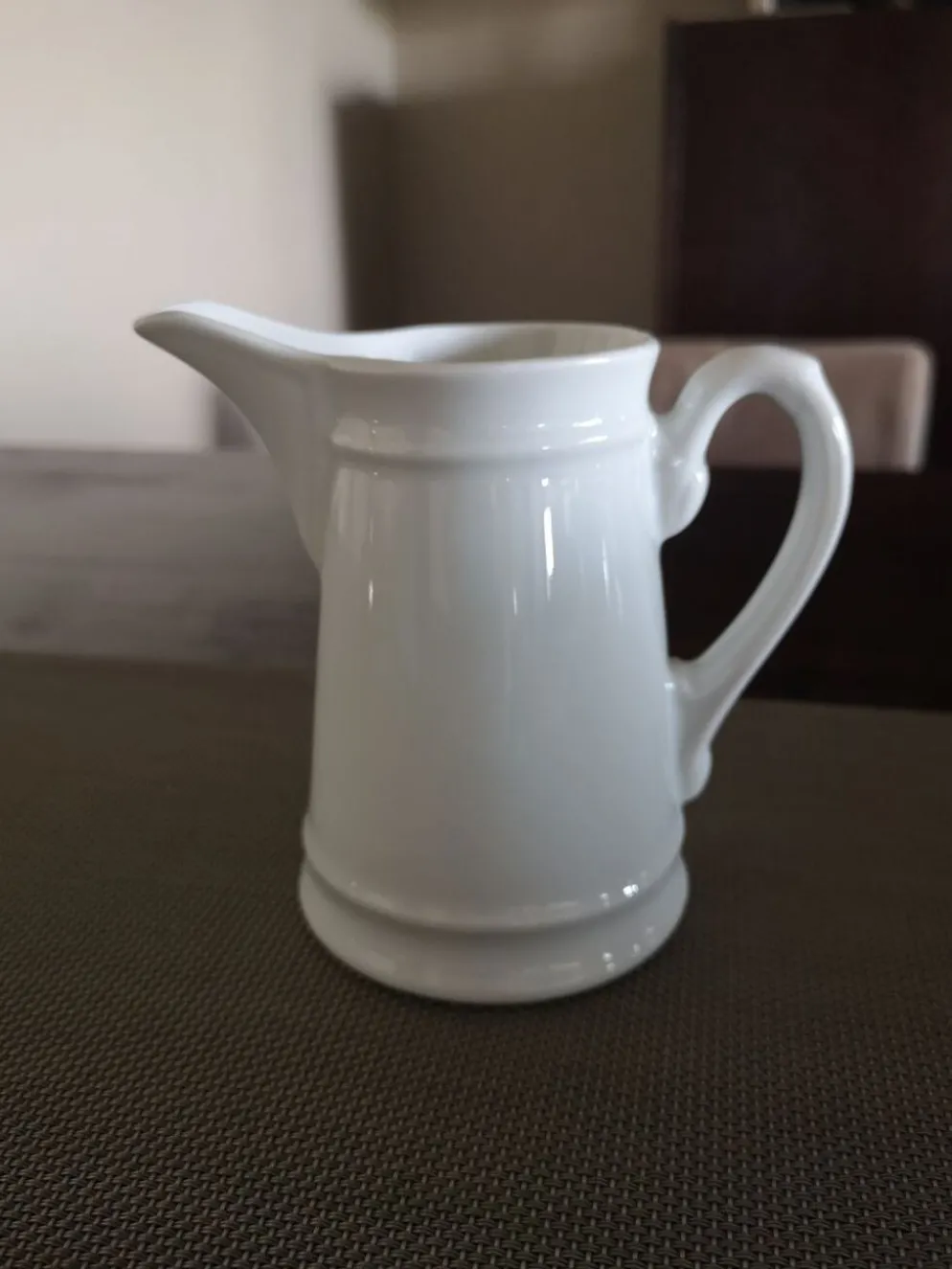 Pichet en porcelaine - Début 20ème
