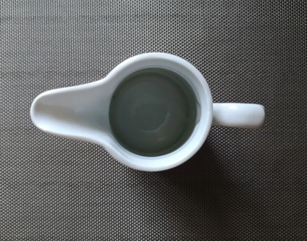 Pichet en porcelaine - Début 20ème