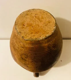 Pichet en terre cuite époque XIXe entièrement fait main