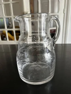 Pichet en verre années 50