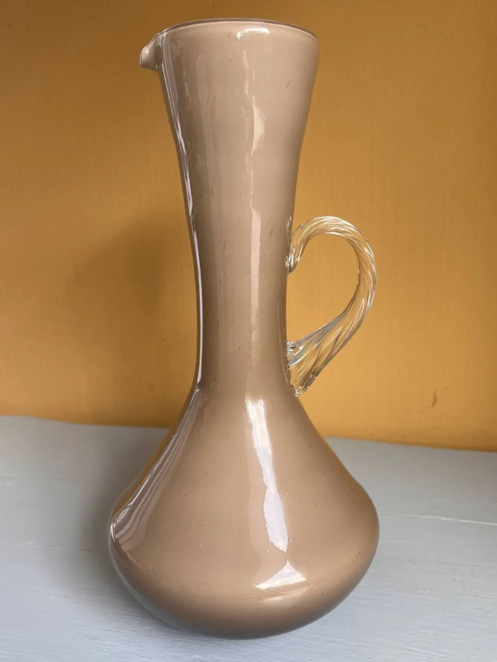 Pichet en verre opalin vintage – style Murano