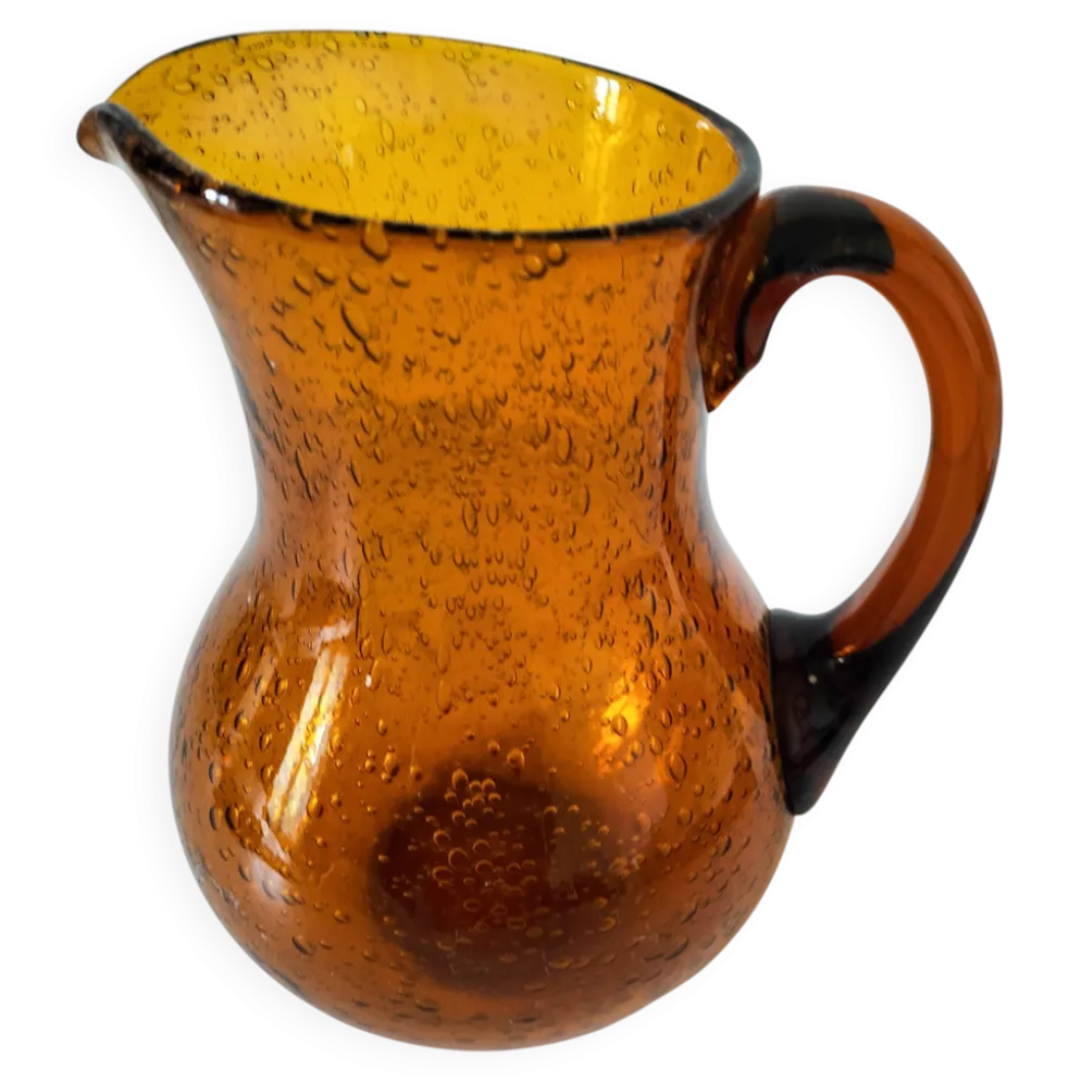Pichet en verre soufflé bullé Biot signé – teinte ambre