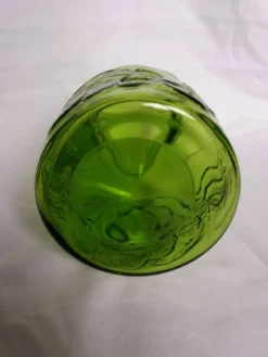 Pichet en verre vert, Italie