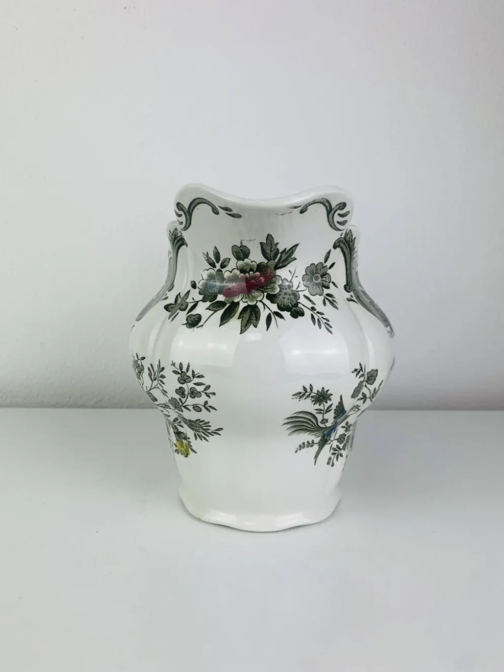 Pichet ou carafe modèle Windsor par Ridgway Staffordshire faïence anglaise