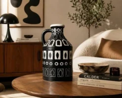 Pichet ou vase en céramique
