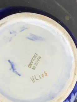 Pichet pot a lait a motif de pivoines bleues et or, made in england,