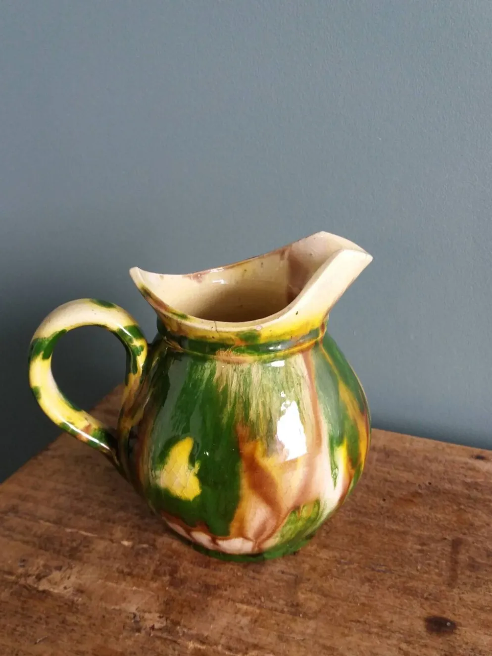 Pichet pot à lait en céramique artisanale