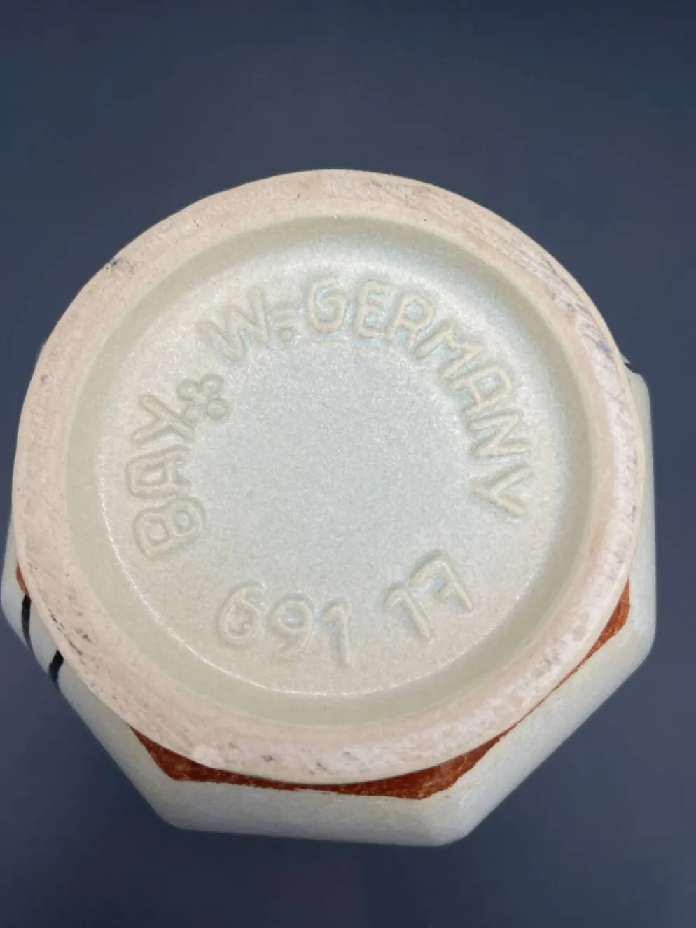 Pichet, vase à anse Bay Keramik 691-17, Allemagne de l’Ouest