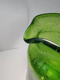 Pichet verre bullé style Biot ou Empoli