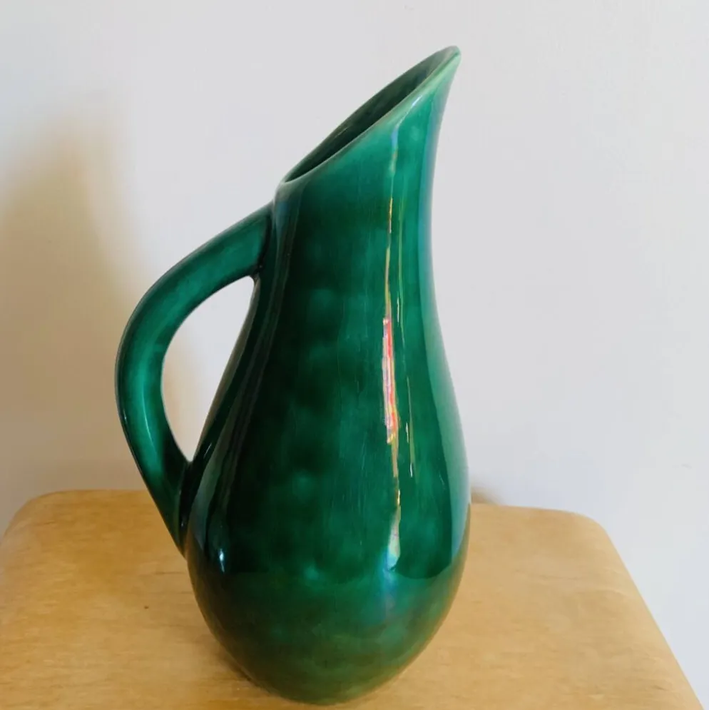 Pichet vintage en céramique émaillée verte – Grandjean Jourdan Vallauris