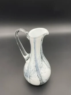 Pichet vintage en verre soufflé blanc et gris, style Murano