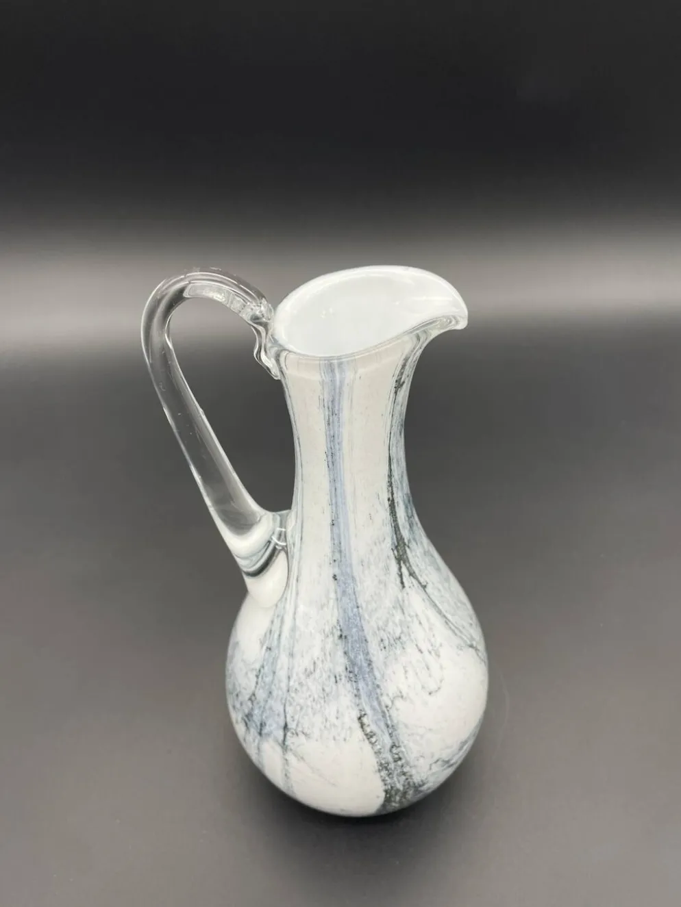 Pichet vintage en verre soufflé blanc et gris, style Murano