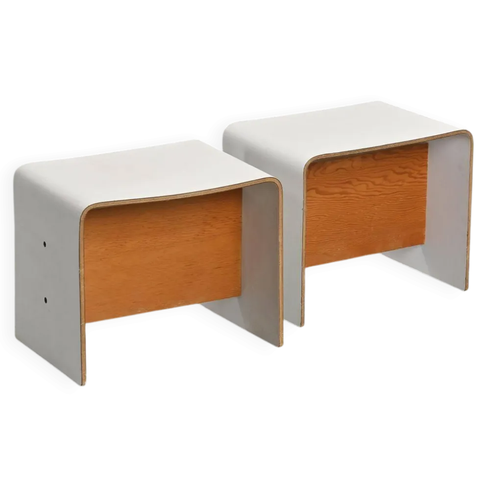 Pierre Guariche, paire de tables de chevet pour la Plagne, vers 1968