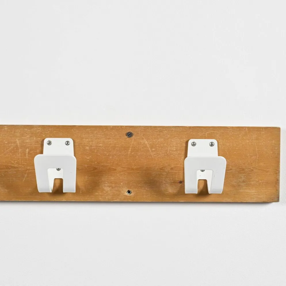 Pierre Guariche : Portemanteau pour La Plagne, circa 1968