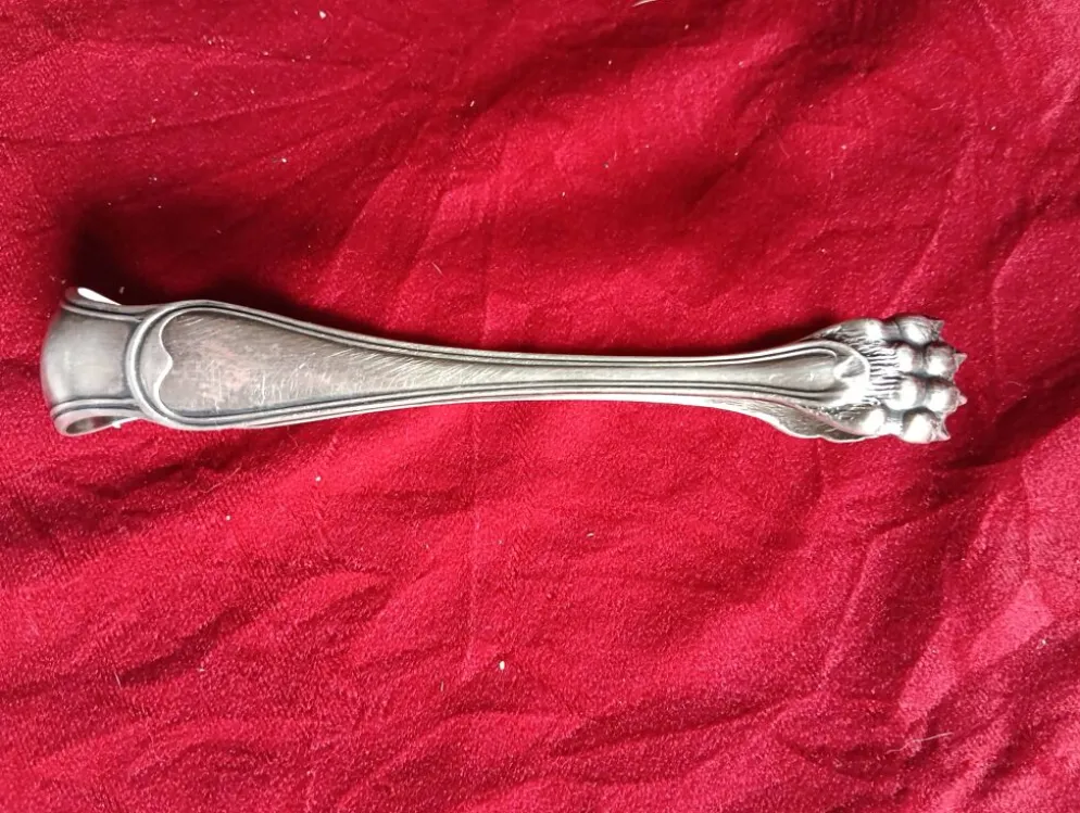 Pince a sucre en metal argente style art nouveau