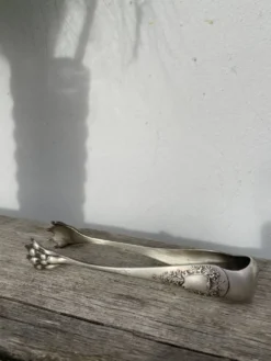 Pince à sucre en métal argenté