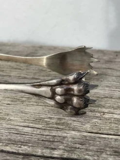 Pince à sucre en métal argenté