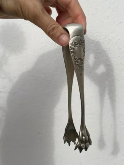 Pince à sucre en métal argenté