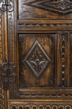 Placard Charles II en Chêne, 1684, Set de 3