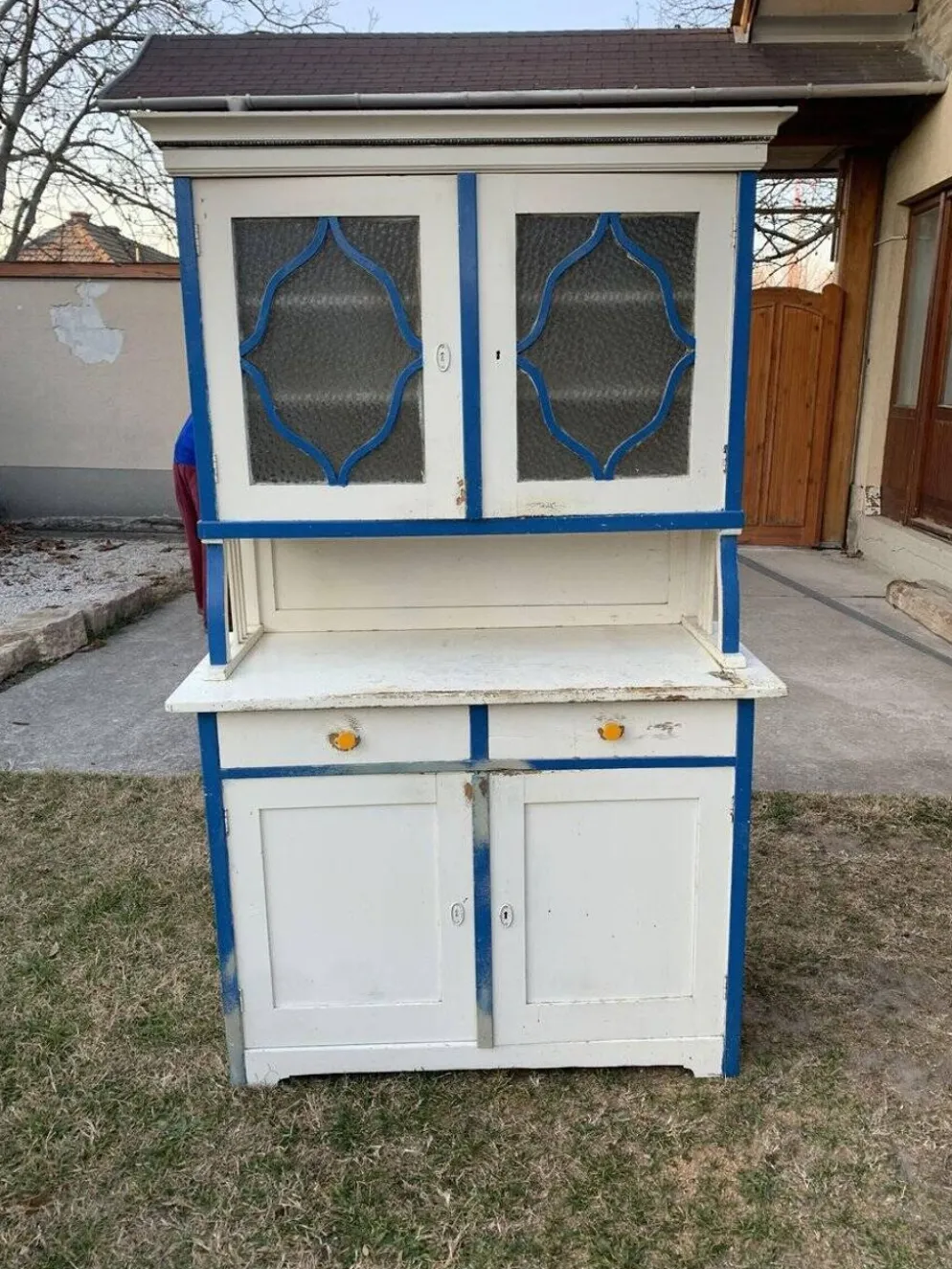 Placard de cuisine vintage bleu et blanc en bois peint et verre, 1930s, double partie