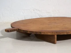 Planche à découper ancienne en bois massif – Europe centrale, circa 1920