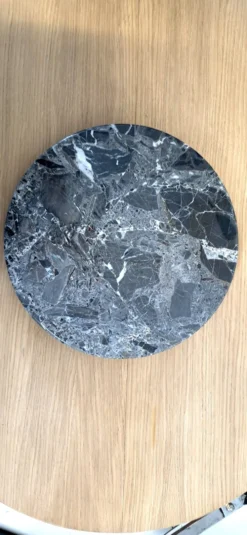 Plaque en marbre gris